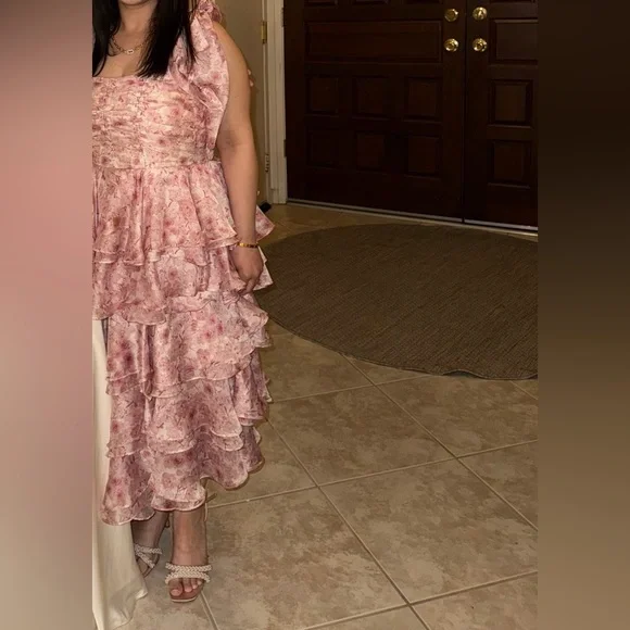 Poetry At Dawn Midi Dress - Picture 8 of 10